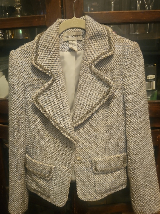 Bloomingdale's Jackets & Blazers - Bloomingdale's Cream and Light Gray Tweed Women's Blazer